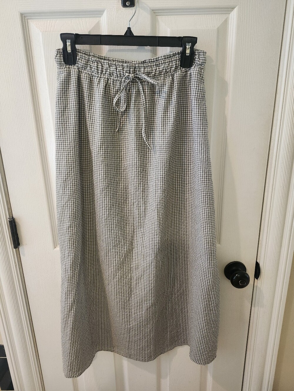 Neuflora Gray White Gingham Maxi Skirt